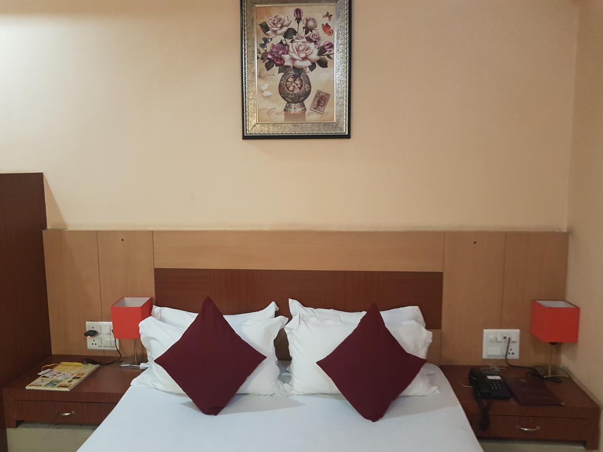Hotel Simla Siliguri Exterior photo